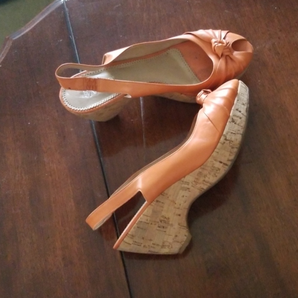 Ladies wedge shoes